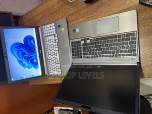 Laptop Fujitsu Lifebook E753 8GB Intel Core I5 HDD 320GB