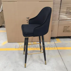 Luxury Swivel (Rotatable) Bar Stool