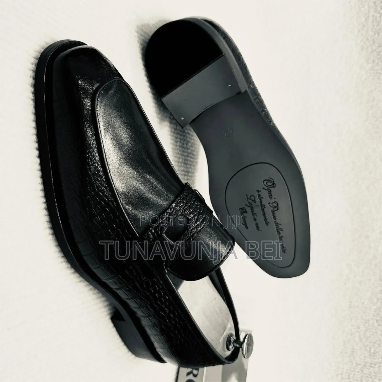 Quality Shoes / Brand De'rossi