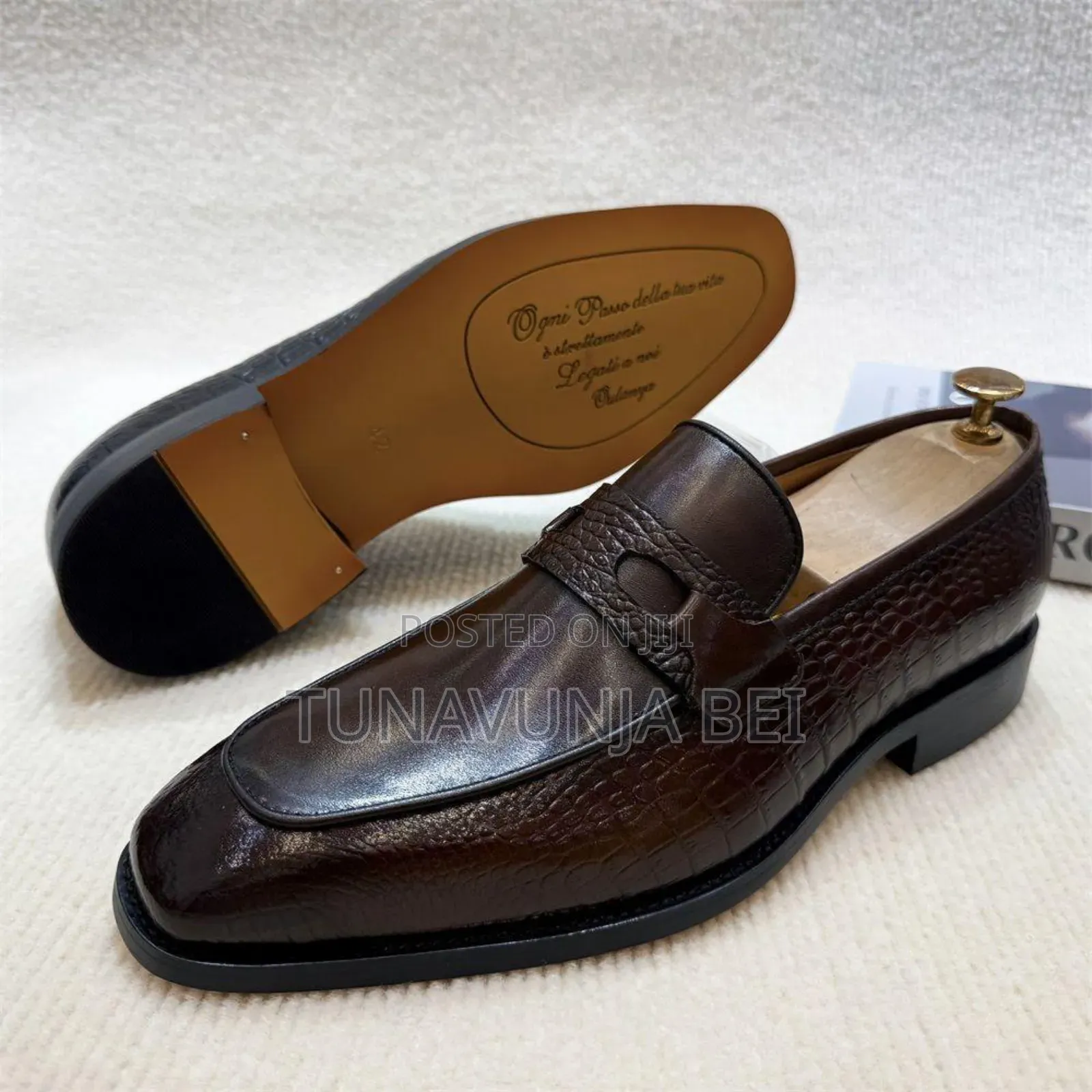 Quality Shoes / Brand De'rossi