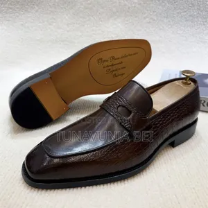Quality Shoes / Brand De'rossi