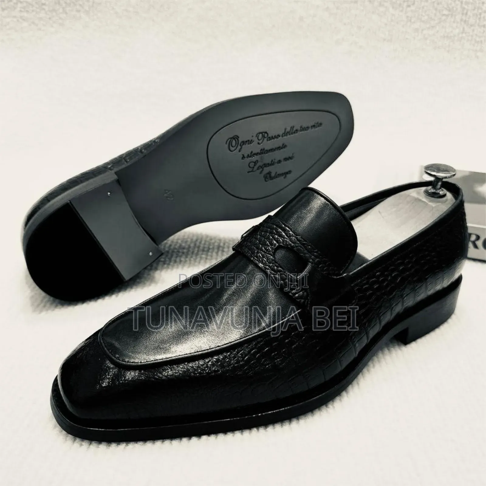 Quality Shoes / Brand De'rossi