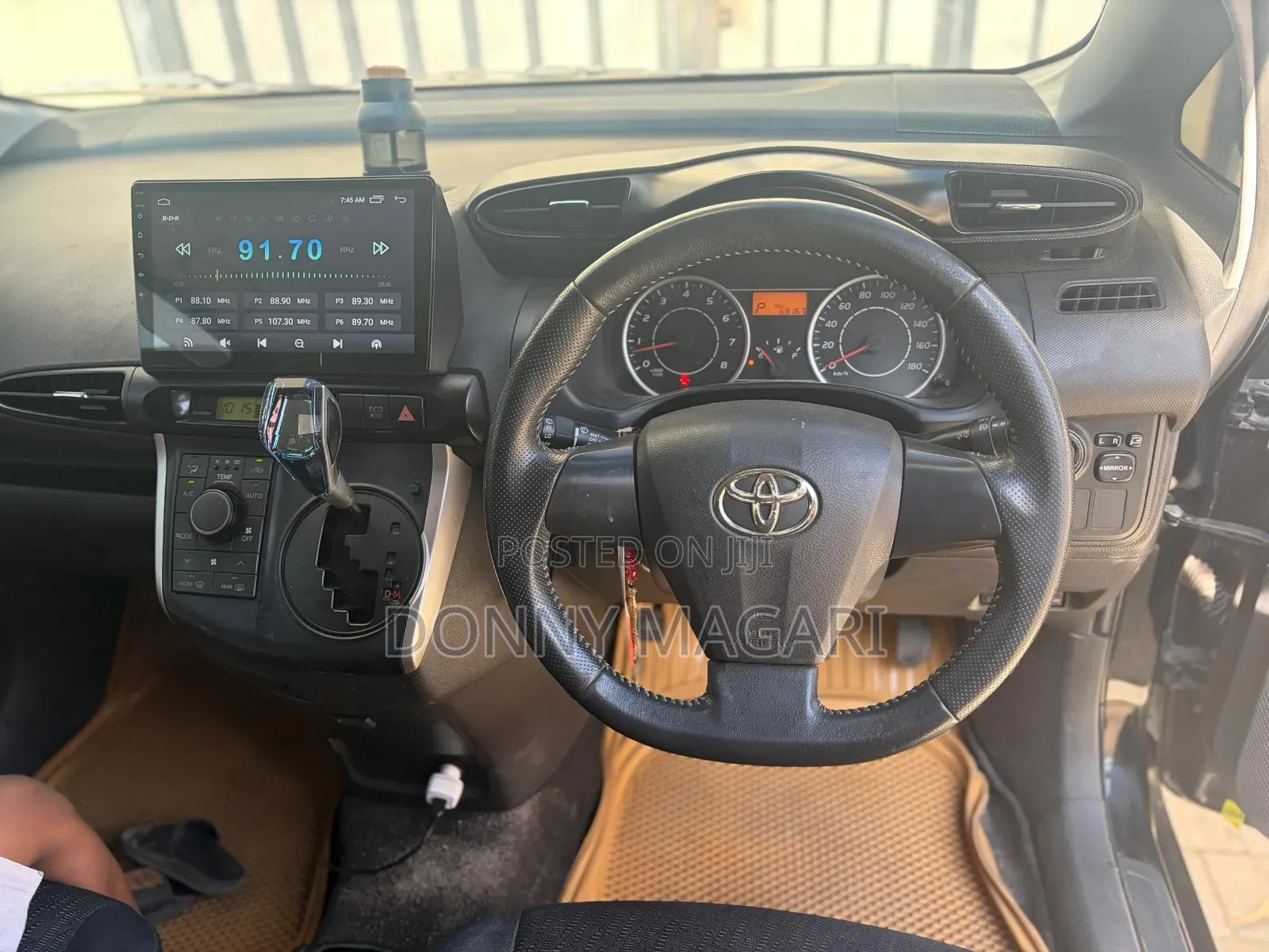 Toyota Wish 2012 Black
