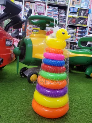 Piramed Plastick Duck