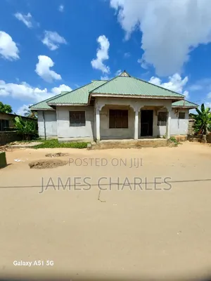 4bdrm House in Chamazi for sale