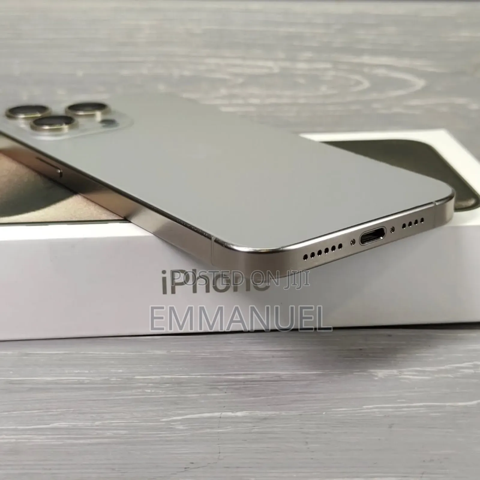 New Apple iPhone 15 Pro Max 256 GB Silver