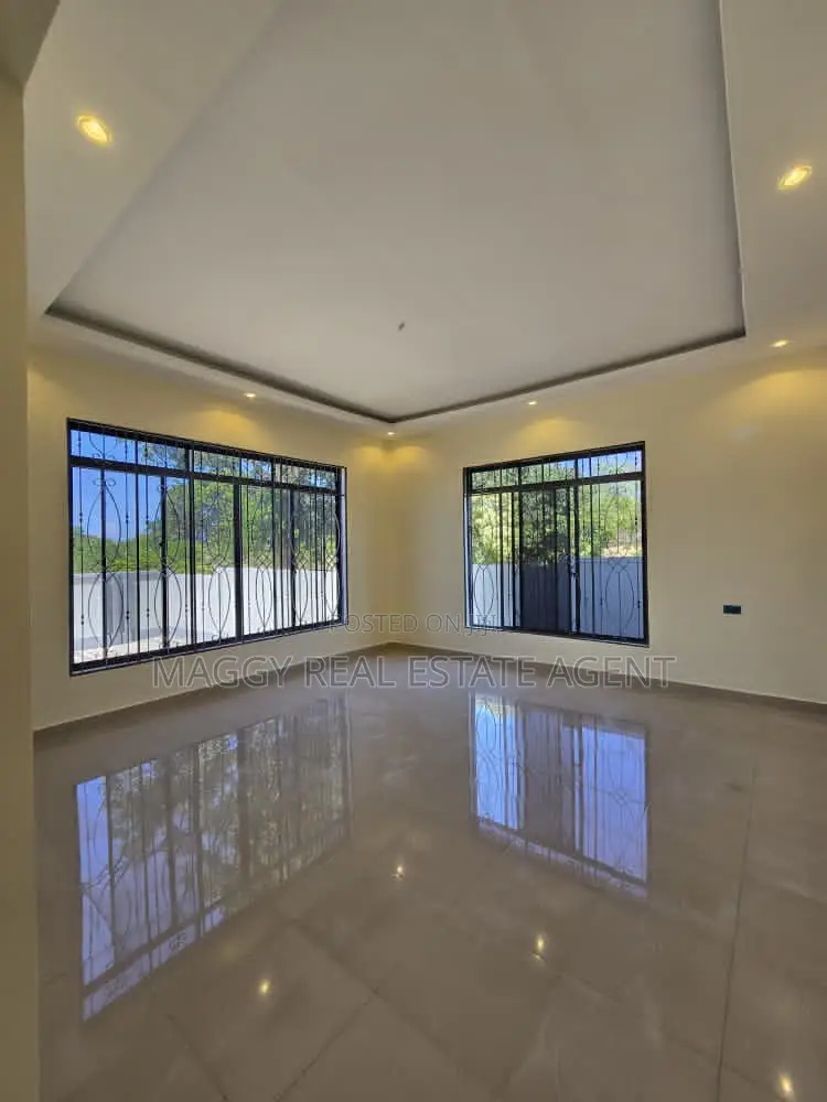 3bdrm House in Mbweni Mpiji for sale