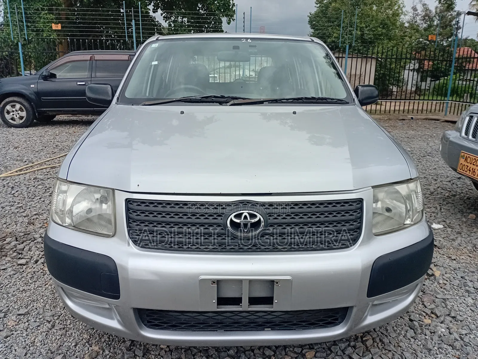 Toyota Succeed 2004 Silver