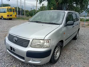 Toyota Succeed 2004 Silver