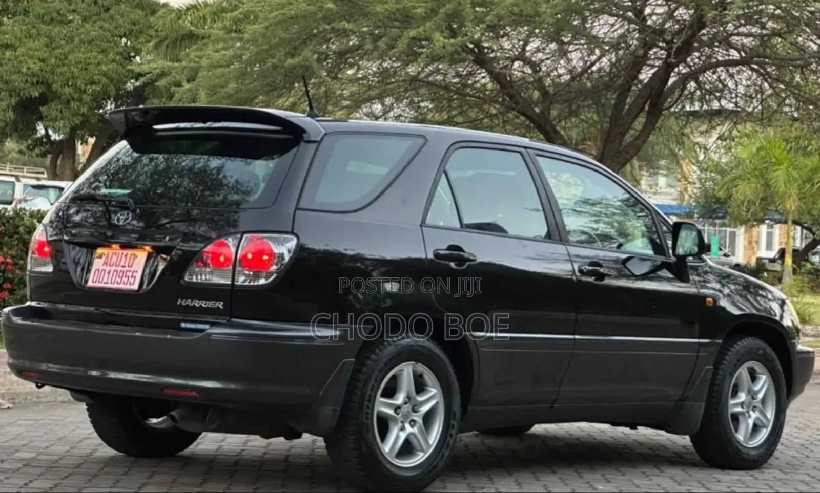Toyota Harrier 2002 Black