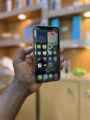 Apple iPhone XR 64 GB Orange