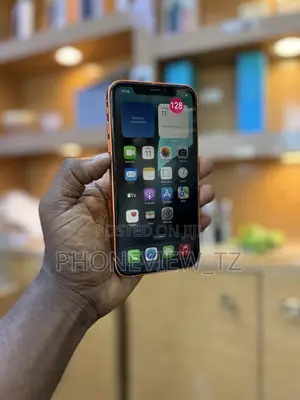 Apple iPhone XR 64 GB Orange