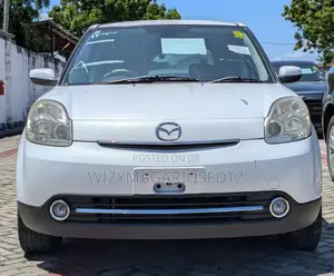 Mazda Verisa 2008 Off white