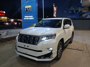 Toyota Land Cruiser Prado 2.8 2017 White