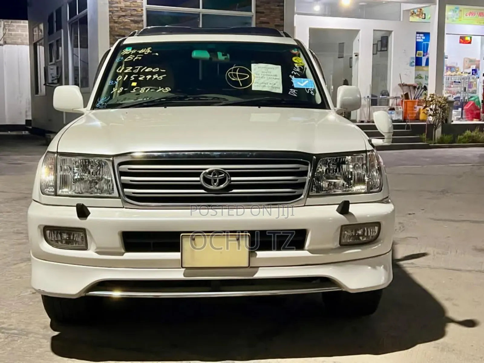 Toyota Land Cruiser 100 4.2 2006 White