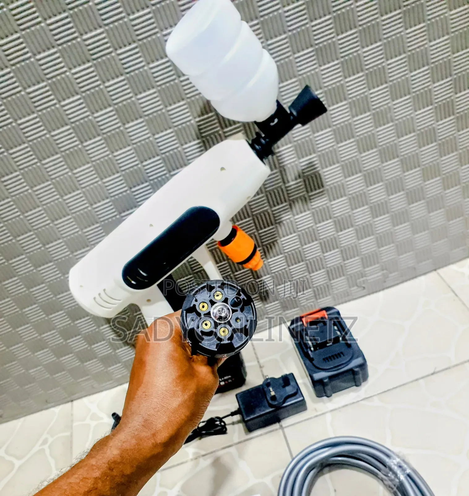 Rechargable Pressure Washer Gun