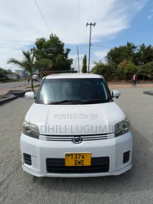 Toyota Corolla Rumion 2008 White