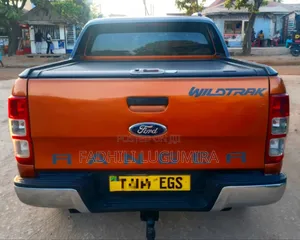 Ford Ranger 2015 Orange