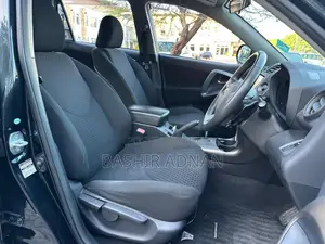 Toyota Vanguard 2010 Blue