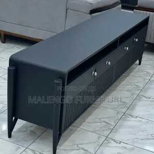 TV Showcase Ukubwa Futi 5 Na 1⁄2 Rangi Mult Black