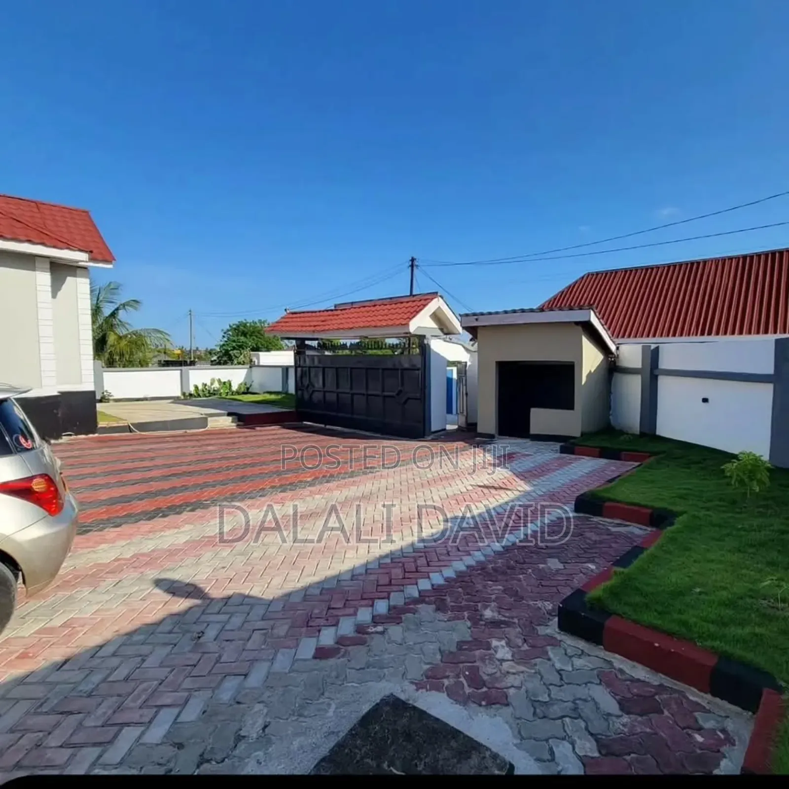 8bedrooms Guest House 4sale at Tabata Kinyerezi