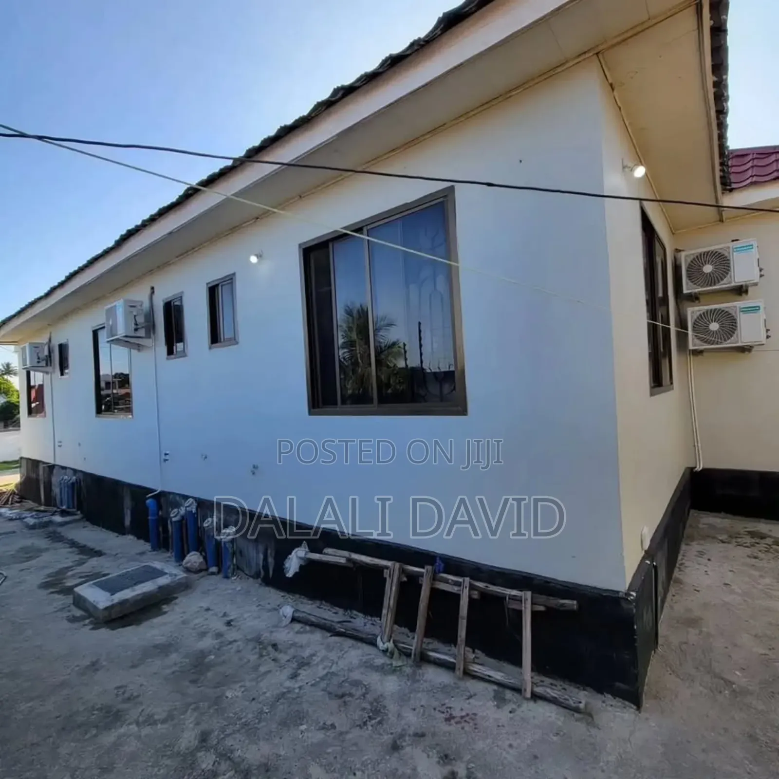 8bedrooms Guest House 4sale at Tabata Kinyerezi