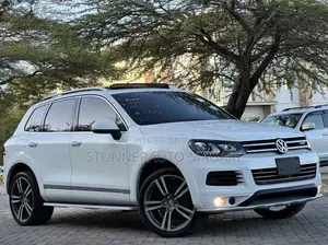 Volkswagen Touareg 2012 White