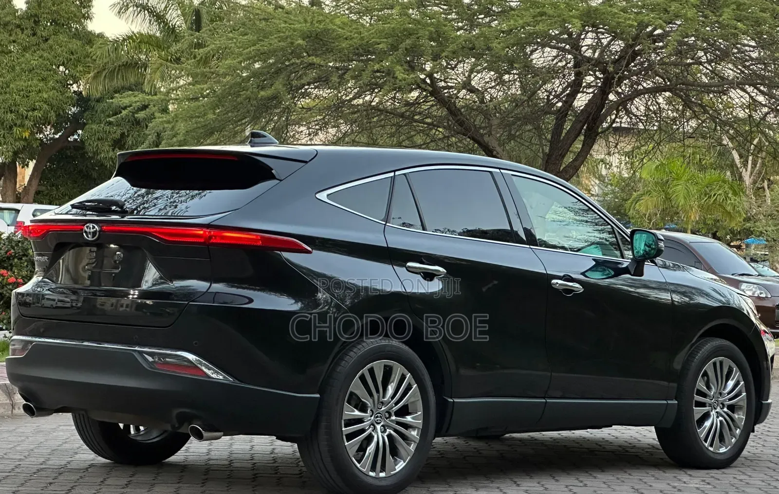 Toyota Harrier 2021 Black