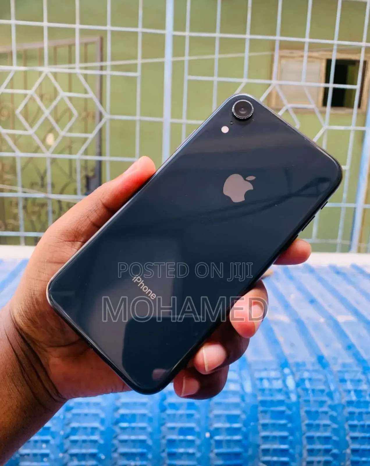 Apple XR 64 GB Black