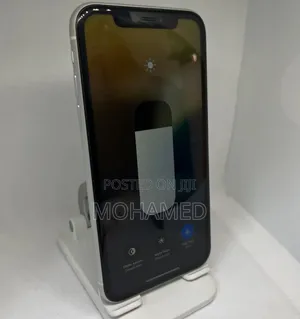 Apple XR 64 GB White