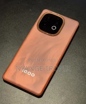 Vivo iQOO 10 256 GB Orange
