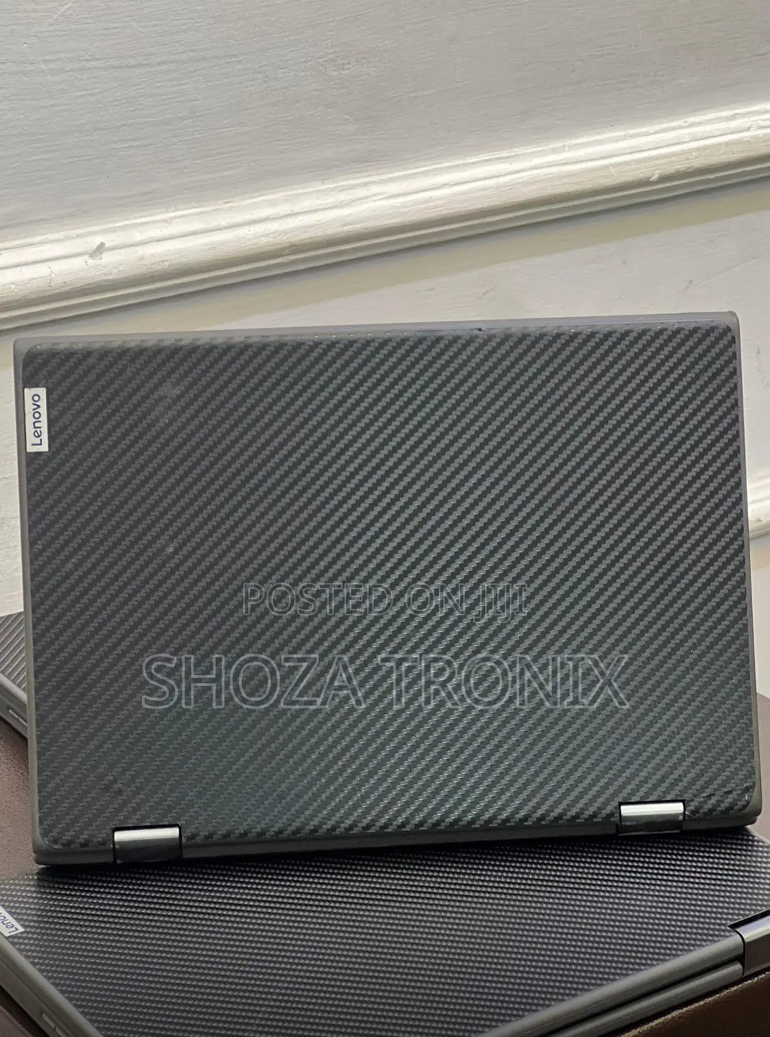 Laptop Lenovo 300e 4GB SSD 128GB