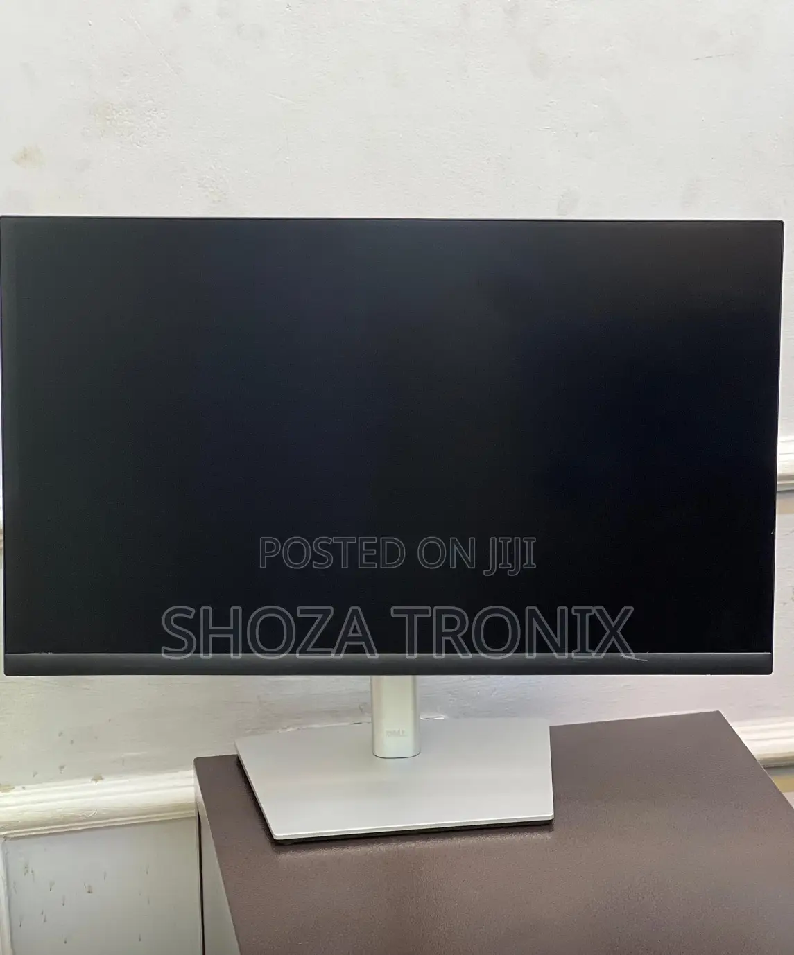 Dell Flameless Monitor P24