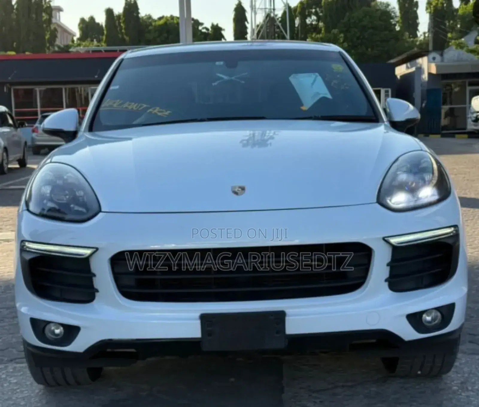 Porsche Cayenne 2015 White