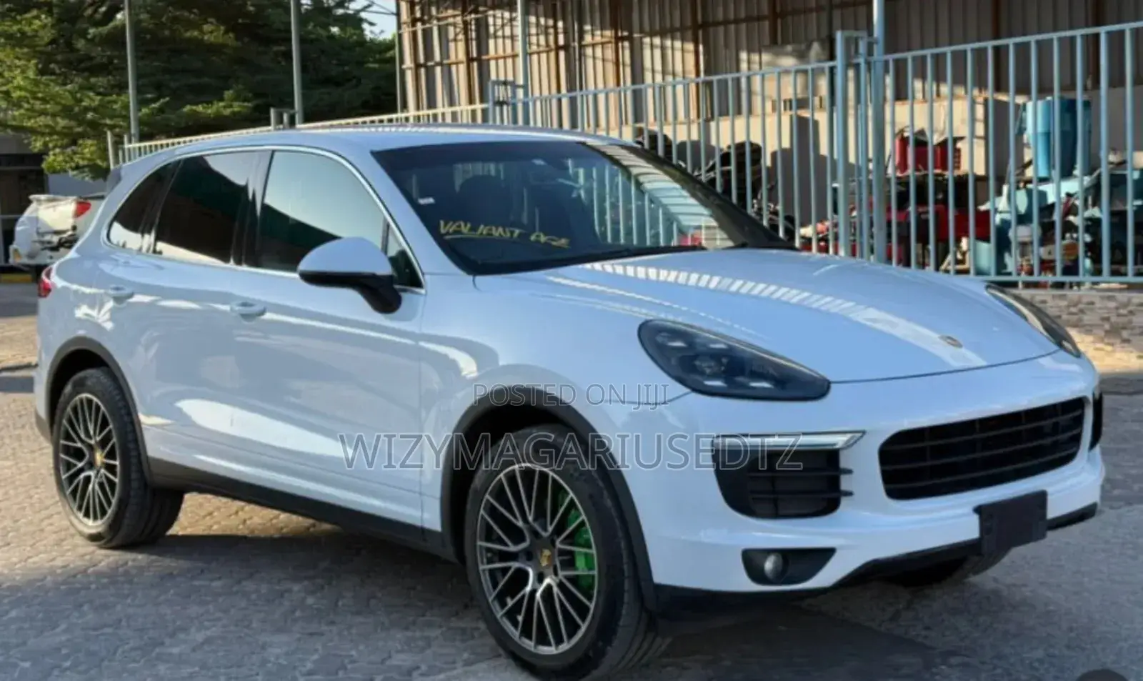 Porsche Cayenne 2015 White