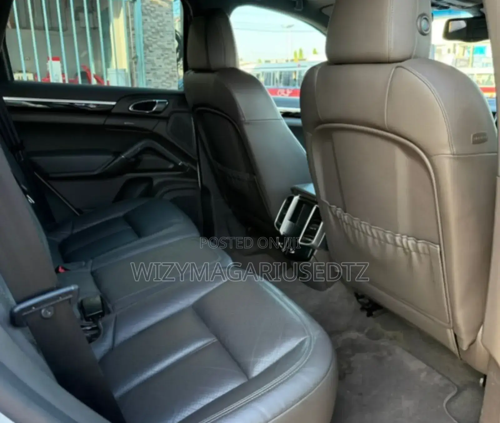 Porsche Cayenne 2015 White