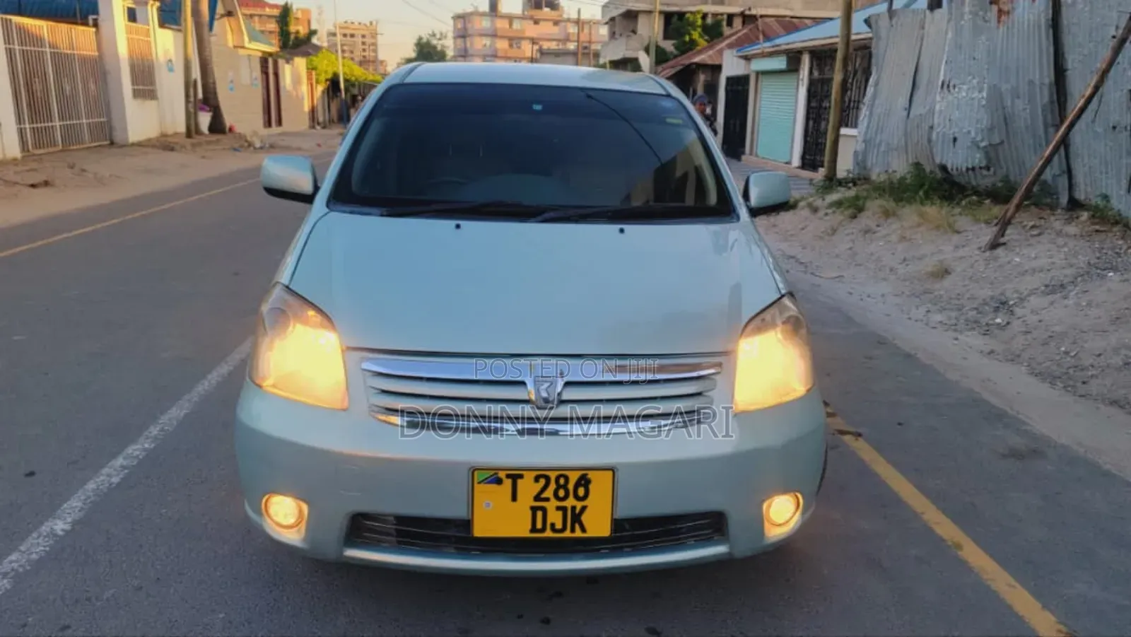 Toyota Raum 2010 Blue
