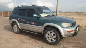 Toyota RAV4 2004 Green