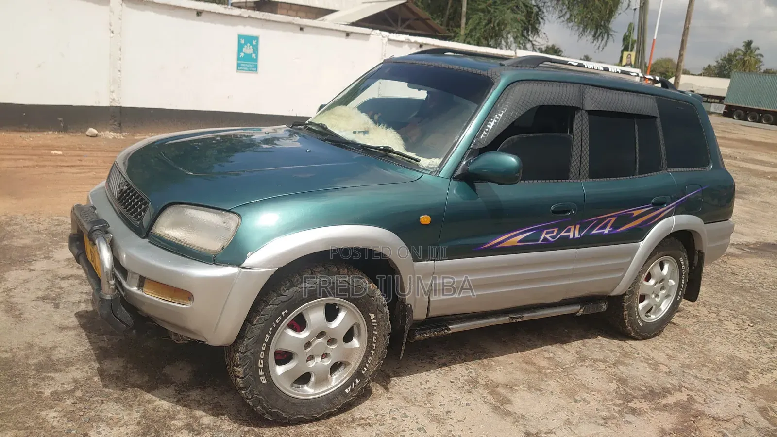 Toyota RAV4 2004 Green