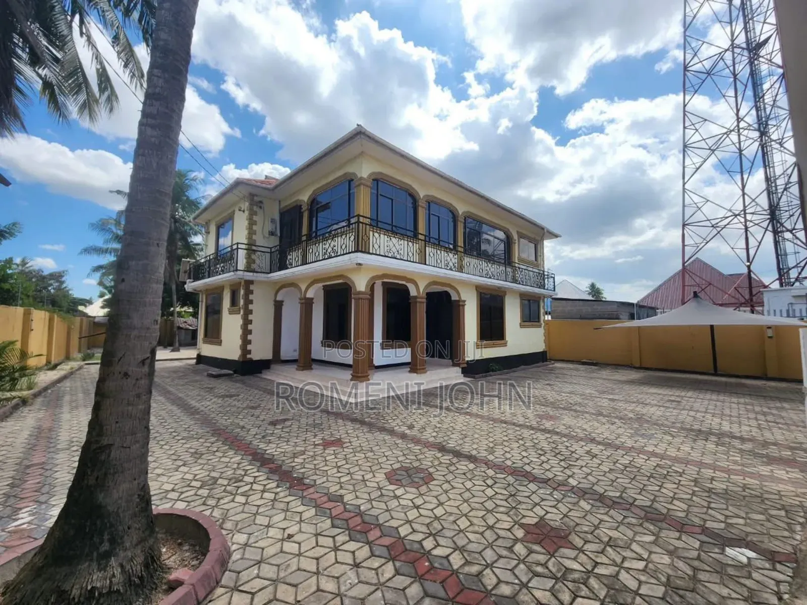 4bdrm Block of Flats in Tanzania Daresalaam, Ilala for rent