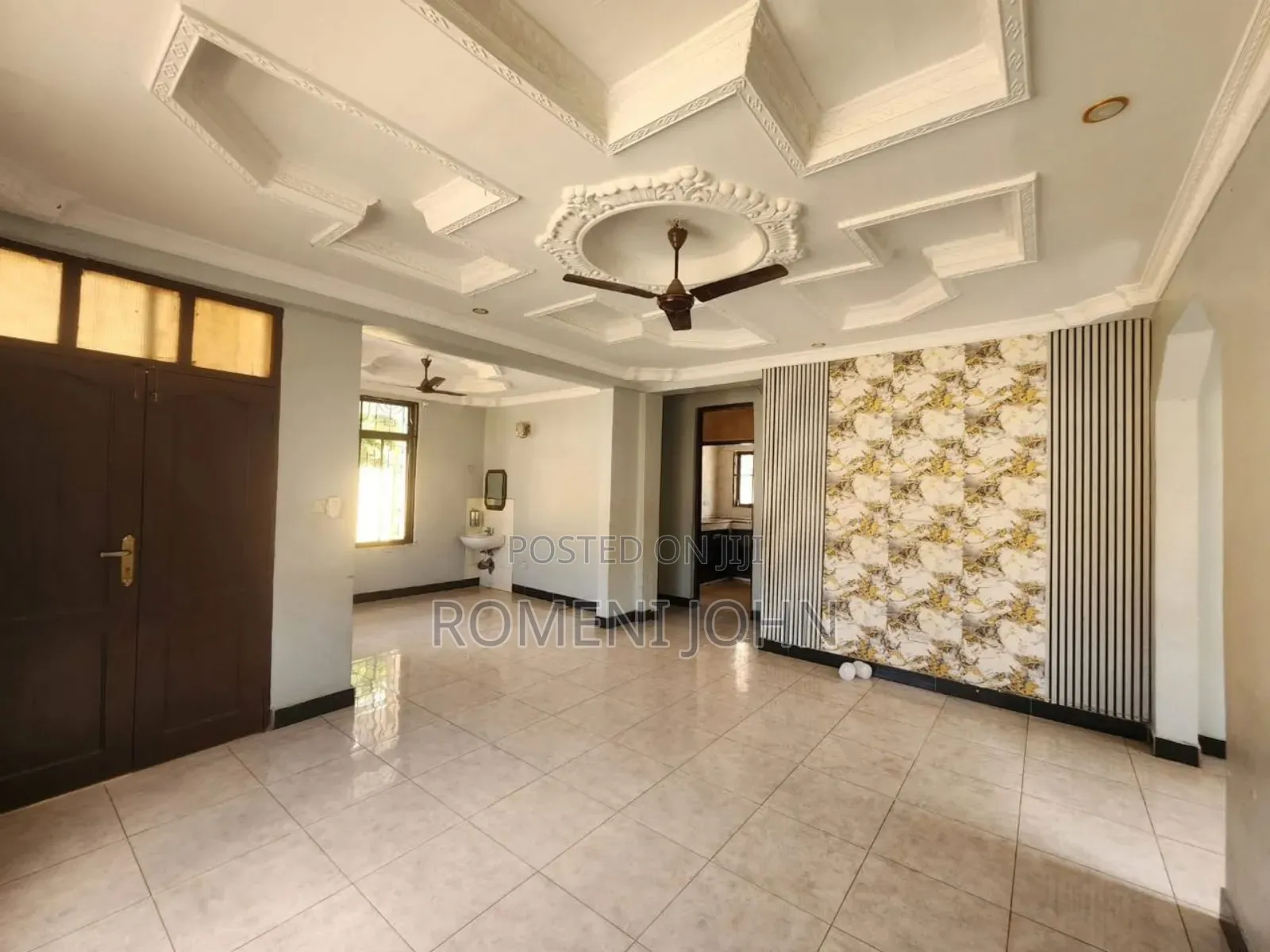 4bdrm Block of Flats in Tanzania Daresalaam, Ilala for rent