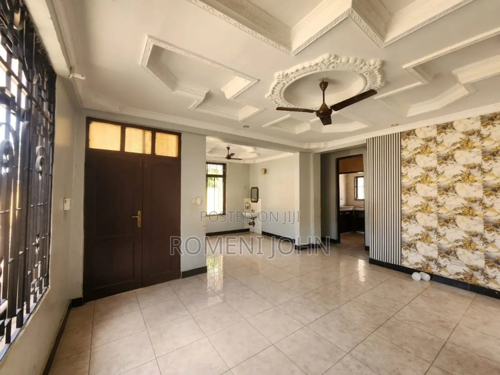 4bdrm Block of Flats in Tanzania Daresalaam, Ilala for rent