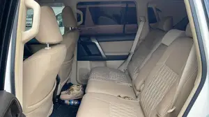 Toyota Land Cruiser Prado 2.7 i 2013 White