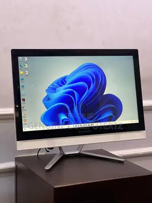 Desktop Computer Lenovo Ideacentre 310S 8GB Intel Core I5 SSD 256GB