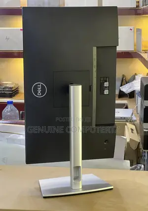 Dell Flameless Monitor P24