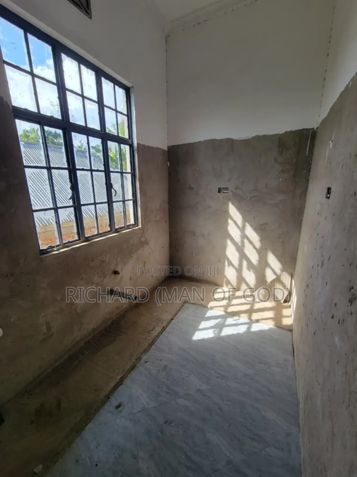 1bdrm Apartment in Central Business Area for rent