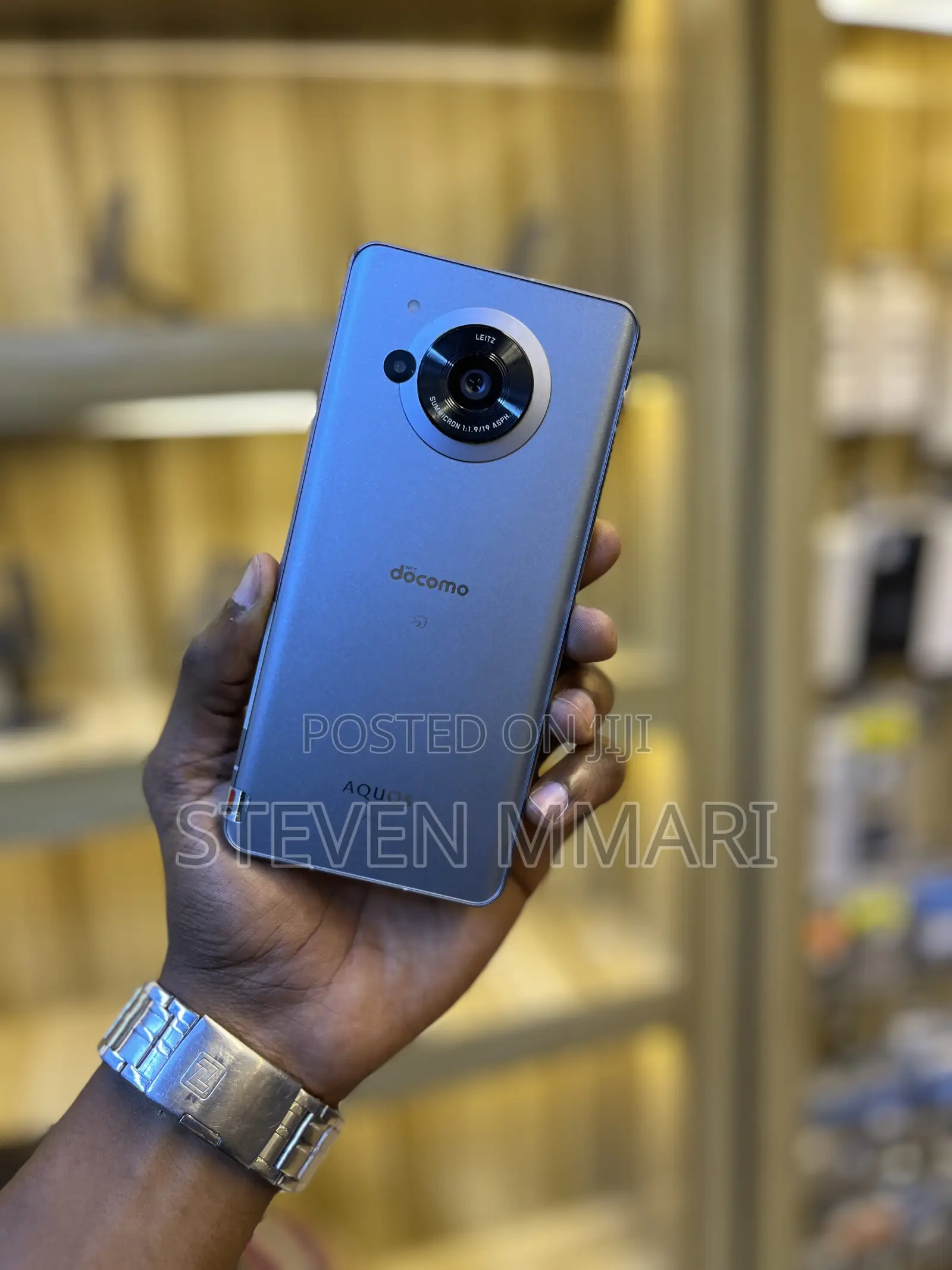 New Sharp Aquos R7 256 GB Silver