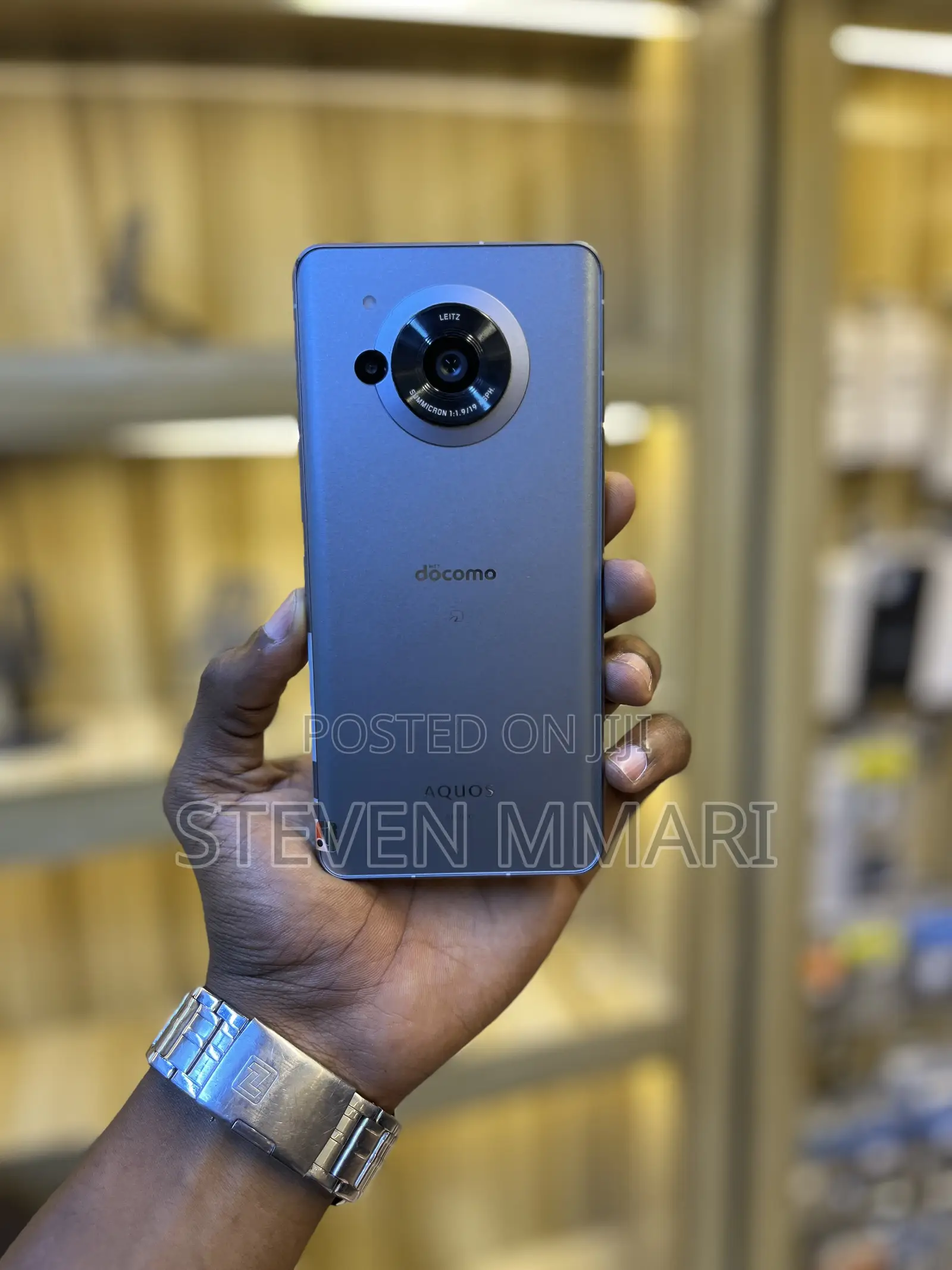 New Sharp Aquos R7 256 GB Silver