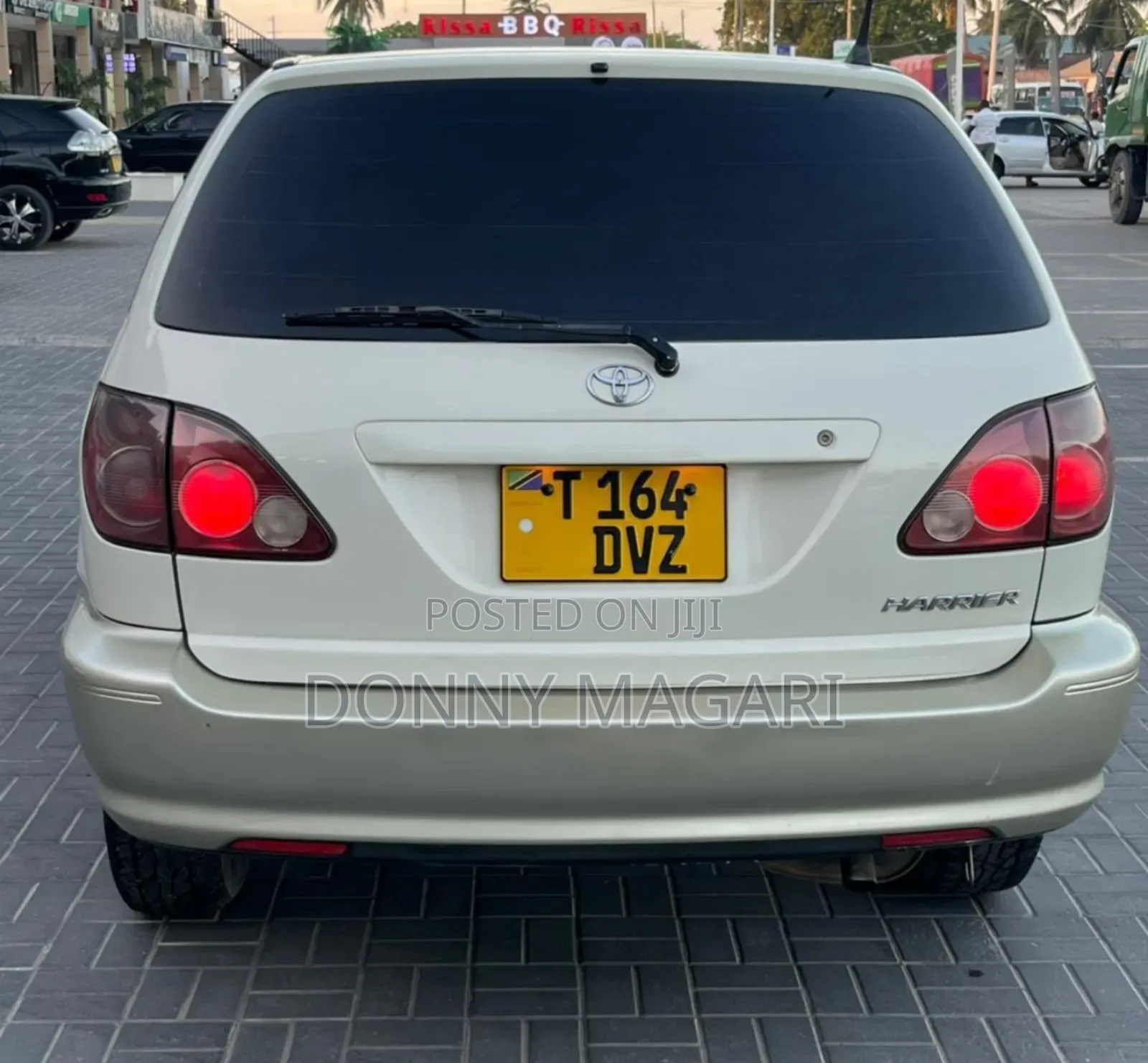 Toyota Harrier 1999 White