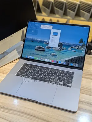 Laptop Apple MacBook Pro 2019 32GB Intel Core I9 SSD 1T